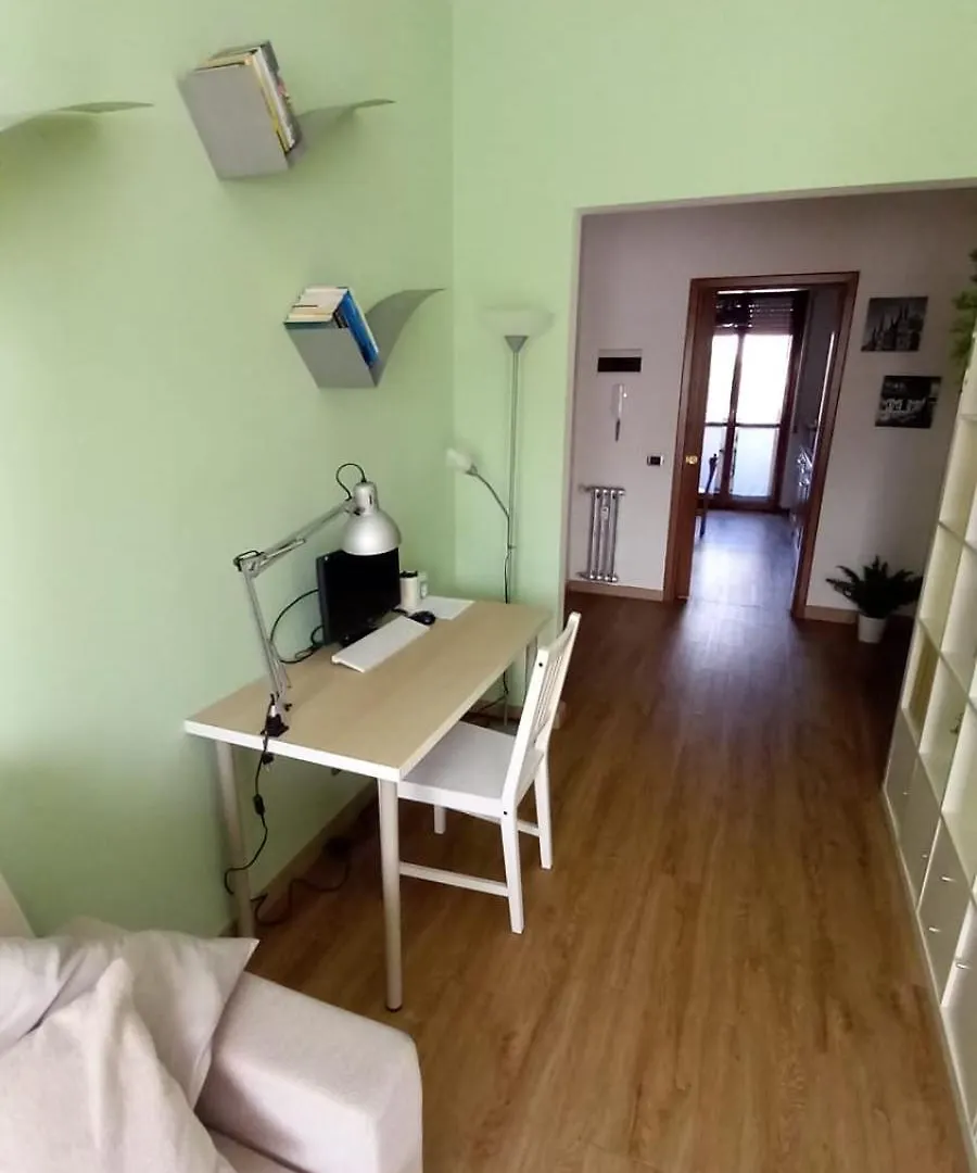 B&B Domobella -- Ripamonti / Ieo / Prada / Bocconi -- Milano Appartamento