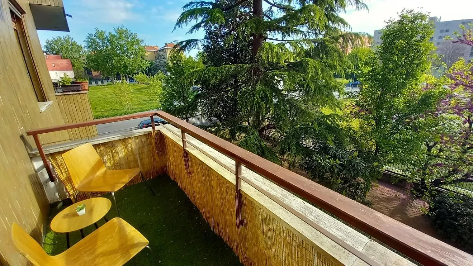 B&B Domobella -- Ripamonti / Ieo / Prada / Bocconi -- Milano Italia